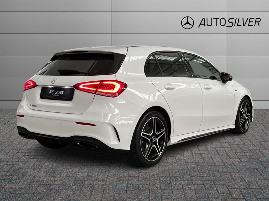 MERCEDES-BENZ A 180 d Automatic Premium Night edition - 2