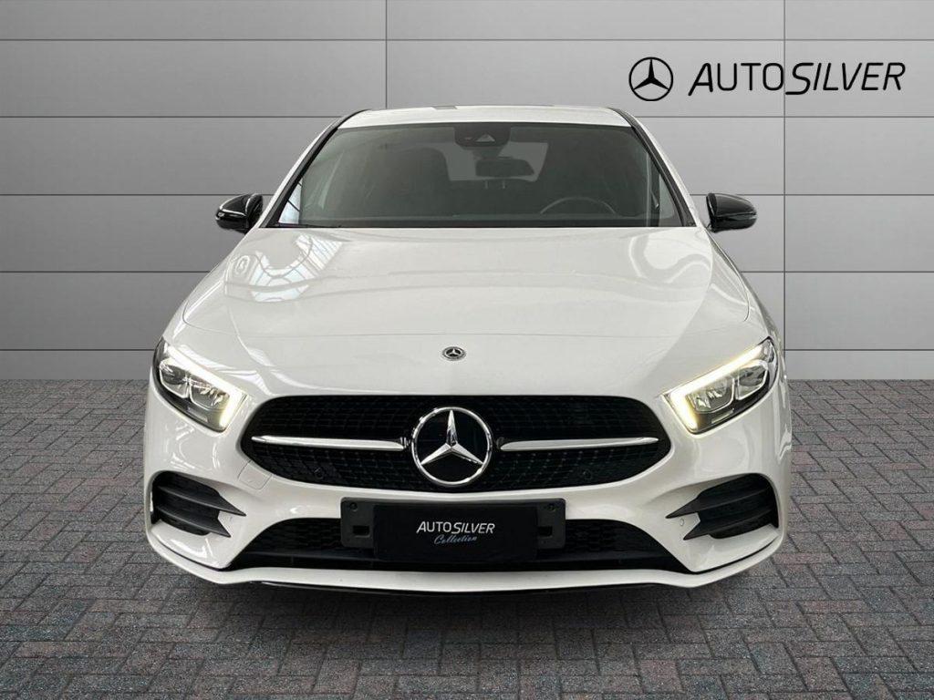 MERCEDES-BENZ A 180 d Automatic Premium Night edition - 3