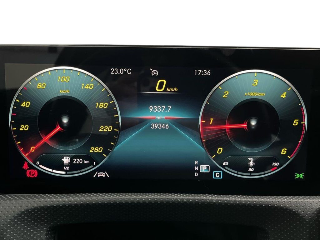 MERCEDES-BENZ A 180 d Automatic Premium Night edition - 8