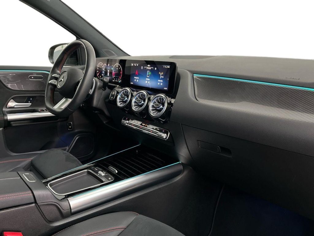 MERCEDES-BENZ B 180 d Automatic AMG Line Advanced - 16