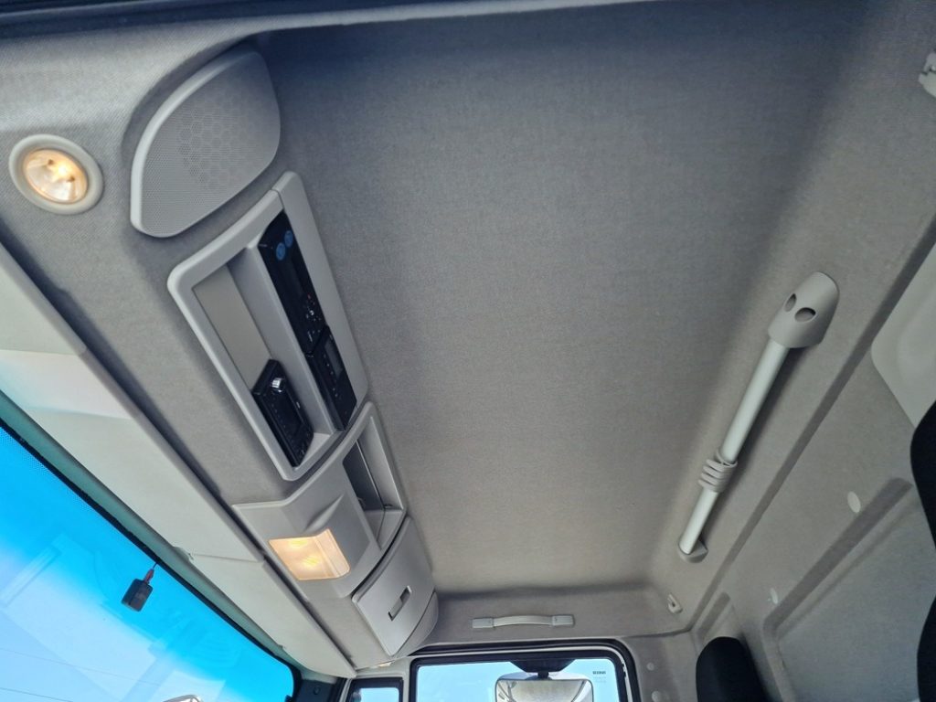 IVECO EUROCARGO 120E22 P EU6 CENTINA 7,30 + SPONDA - 14