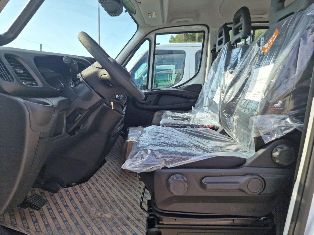 IVECO DAILY  35C16 EU6 NUOVO DOPPIA CAB CASSONE da 3,50 - 9