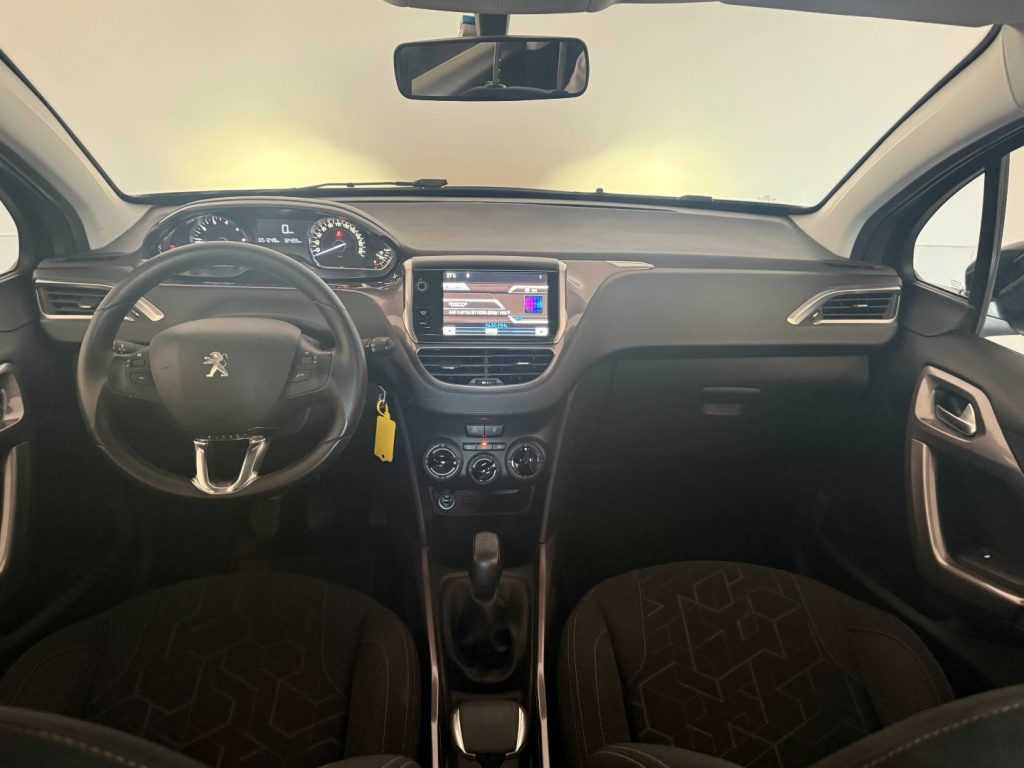 PEUGEOT 2008 1° serie PureTech 82 Allure - 8