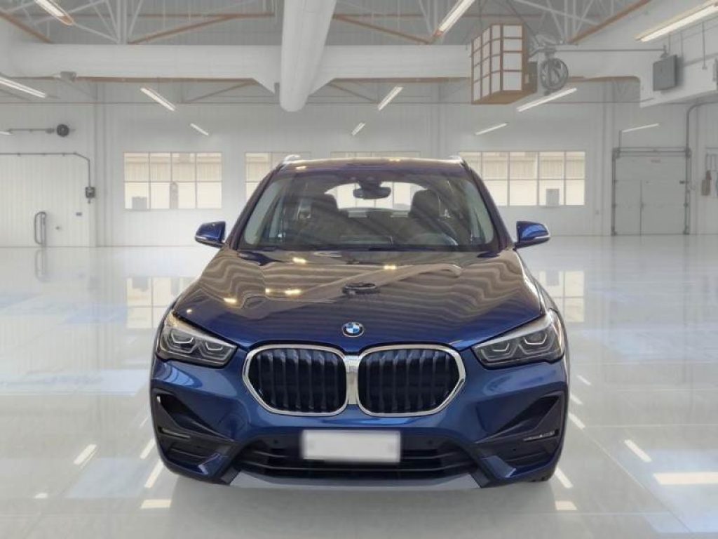 BMW X1 sDrive16d Aut. Business Advantage - 3