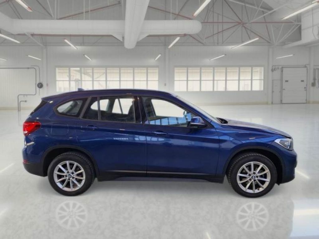 BMW X1 sDrive16d Aut. Business Advantage - 4