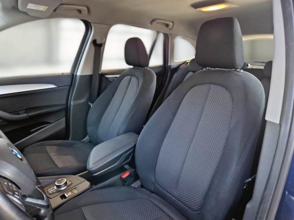BMW X1 sDrive16d Aut. Business Advantage - 8
