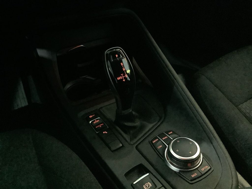 BMW X1 sDrive16d Business Advantage - 8