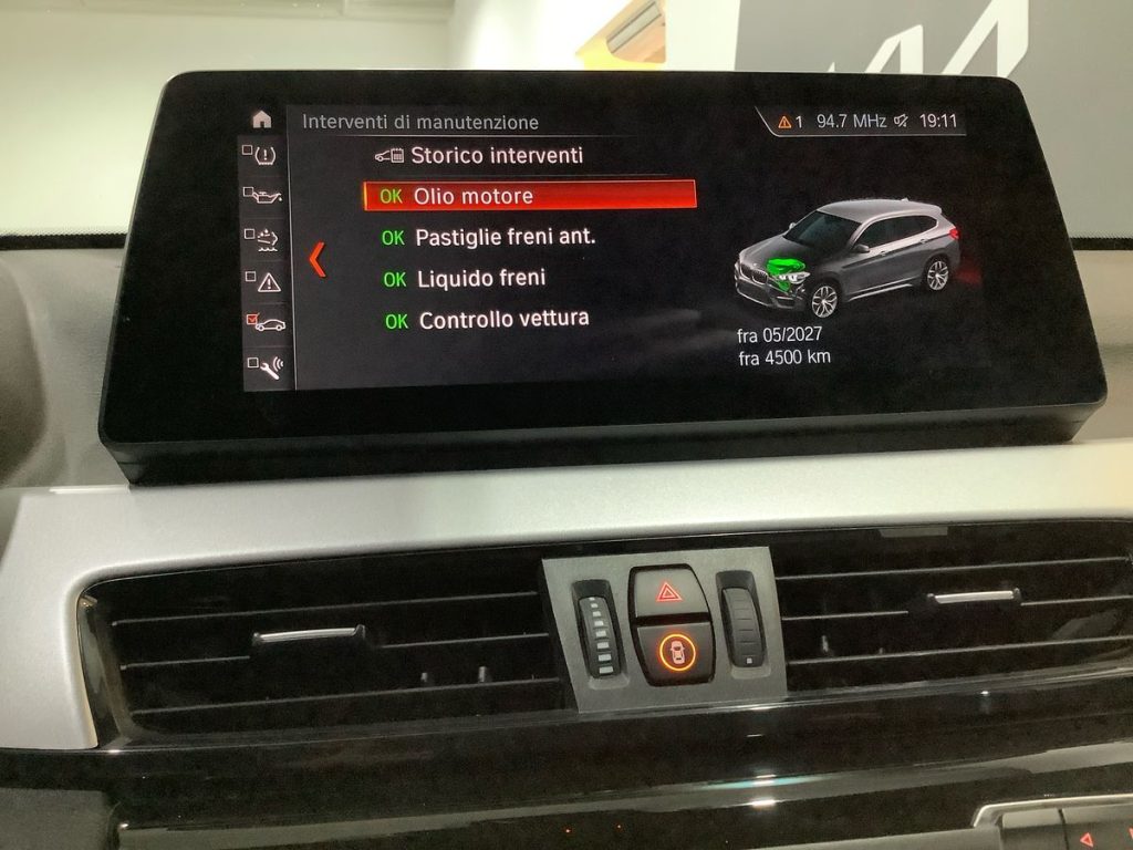 BMW X1 sDrive16d Business Advantage - 18