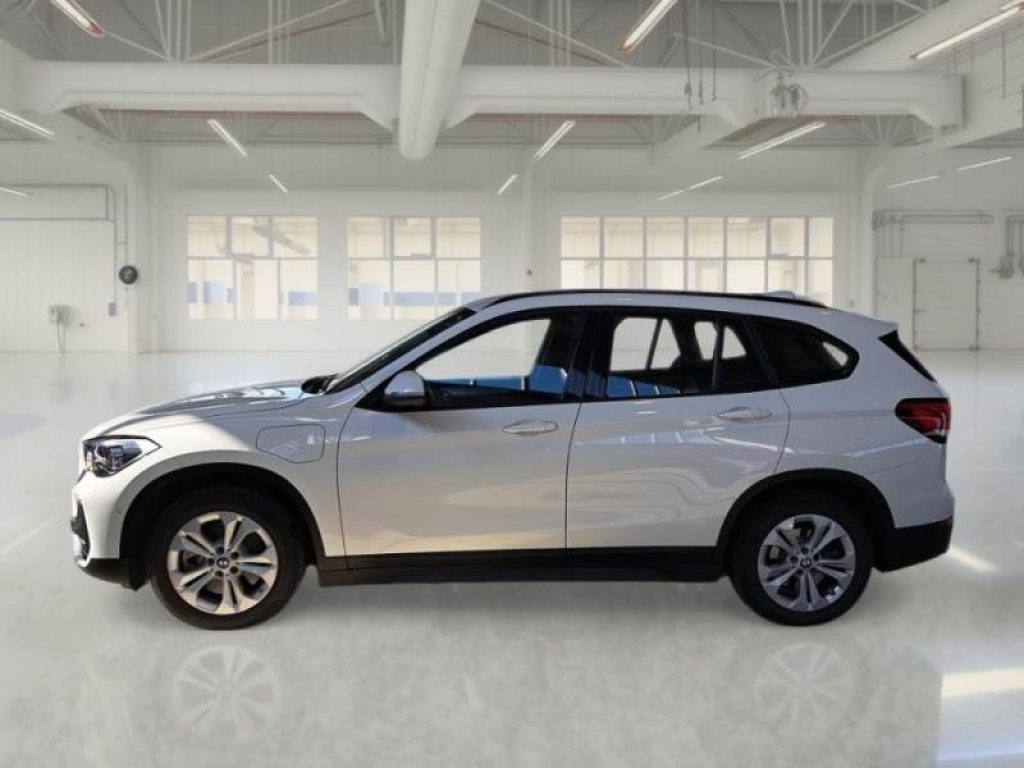BMW X1 xDrive25e Business Advantage - 5