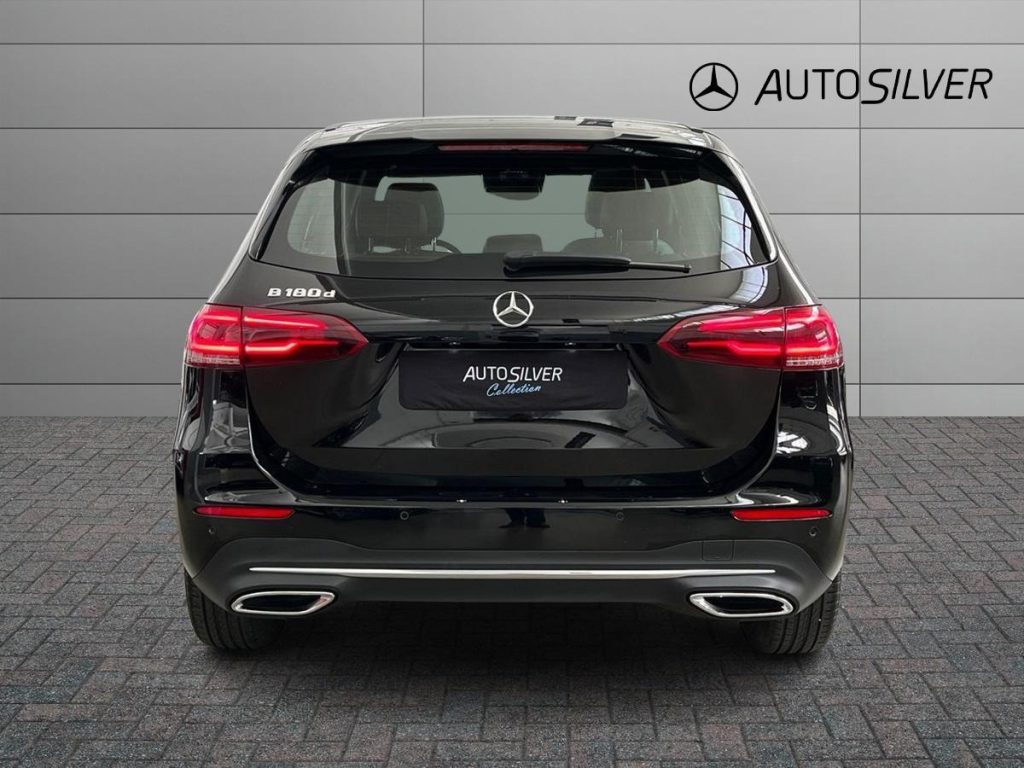 MERCEDES-BENZ B 180 d Automatic Sport Plus - 4