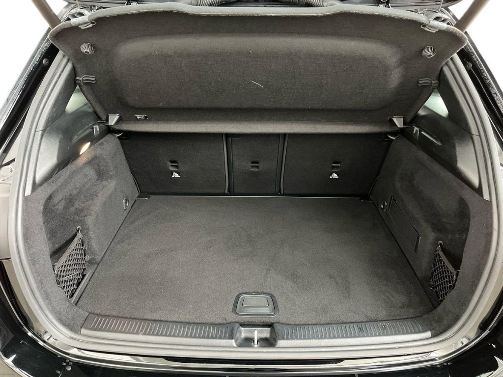 MERCEDES-BENZ B 180 d Automatic Sport Plus - 13