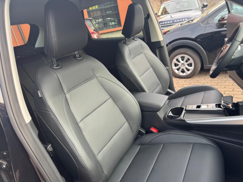 MG ZS 1.5 FullHybrid+ 197CV LUXURY + TETTO APRIBILE - 19
