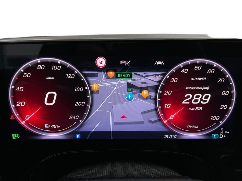 MERCEDES-BENZ CLA 200 EQ BEV - 14