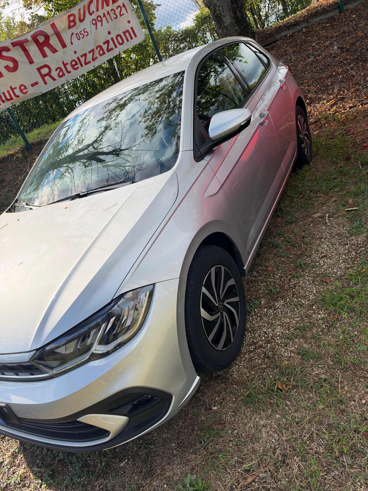VOLKSWAGEN Polo 1.0 TSI DSG Style - 2