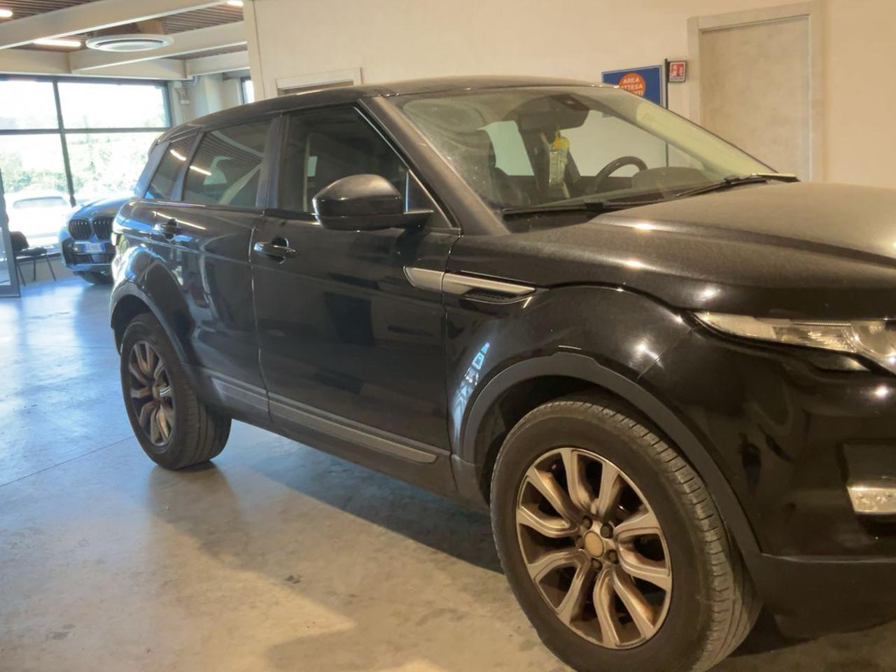 LAND ROVER Range Rover Evoque 2.2 TD4 5p. Loire Edition Pure Tech - 5