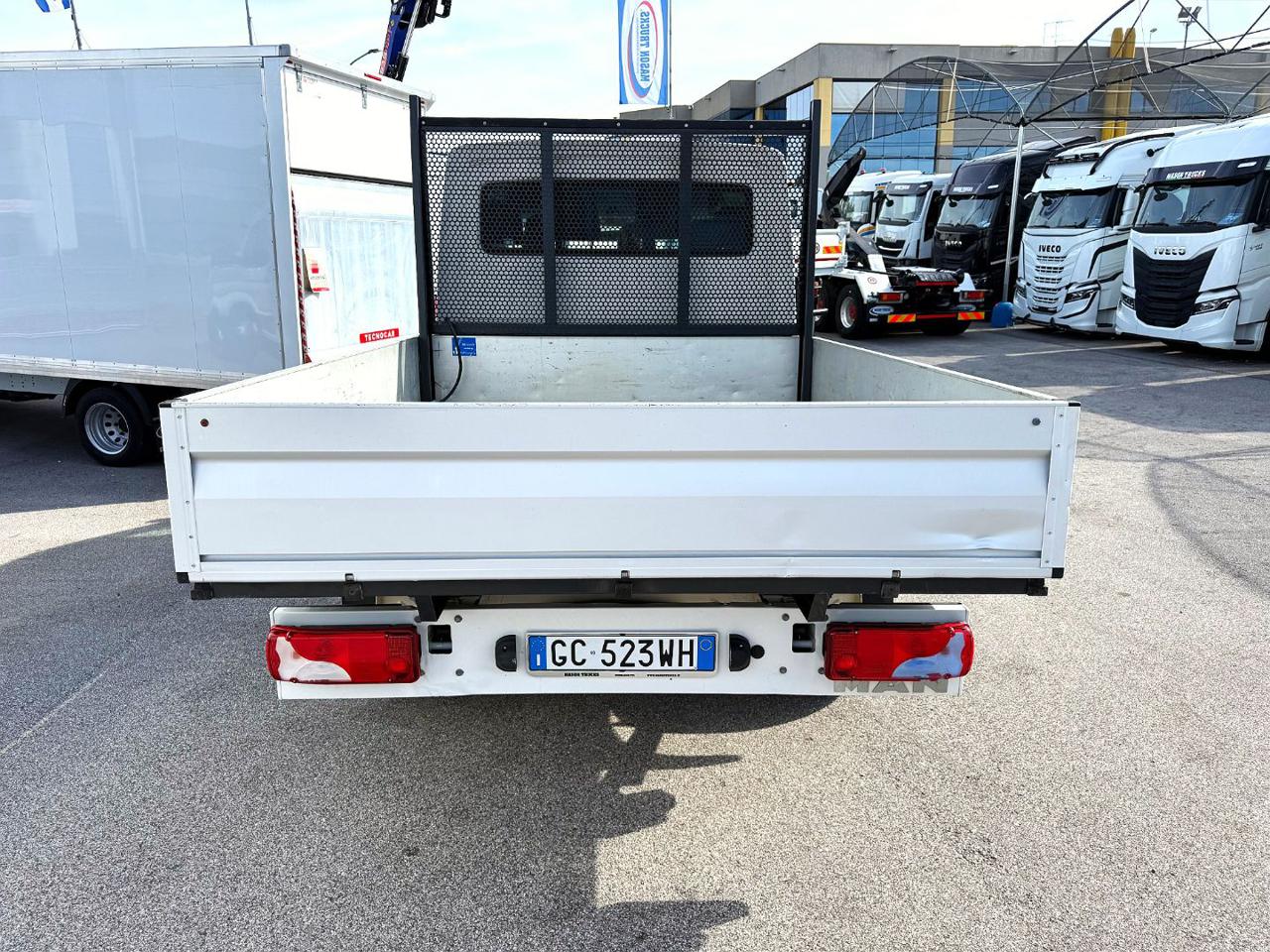 MAN TGE  3.140 DOPPIA CABINA 4x4 - 6