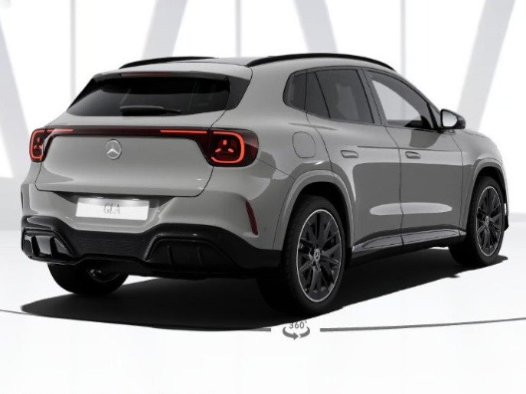 MERCEDES-BENZ GLA 200 EQ BEV - 3