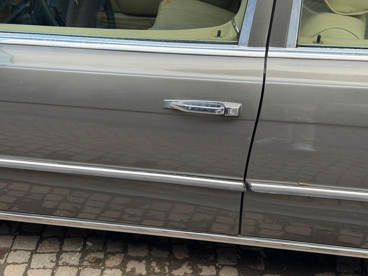 MERCEDES-BENZ 450 450 SEL 6.9 - 31