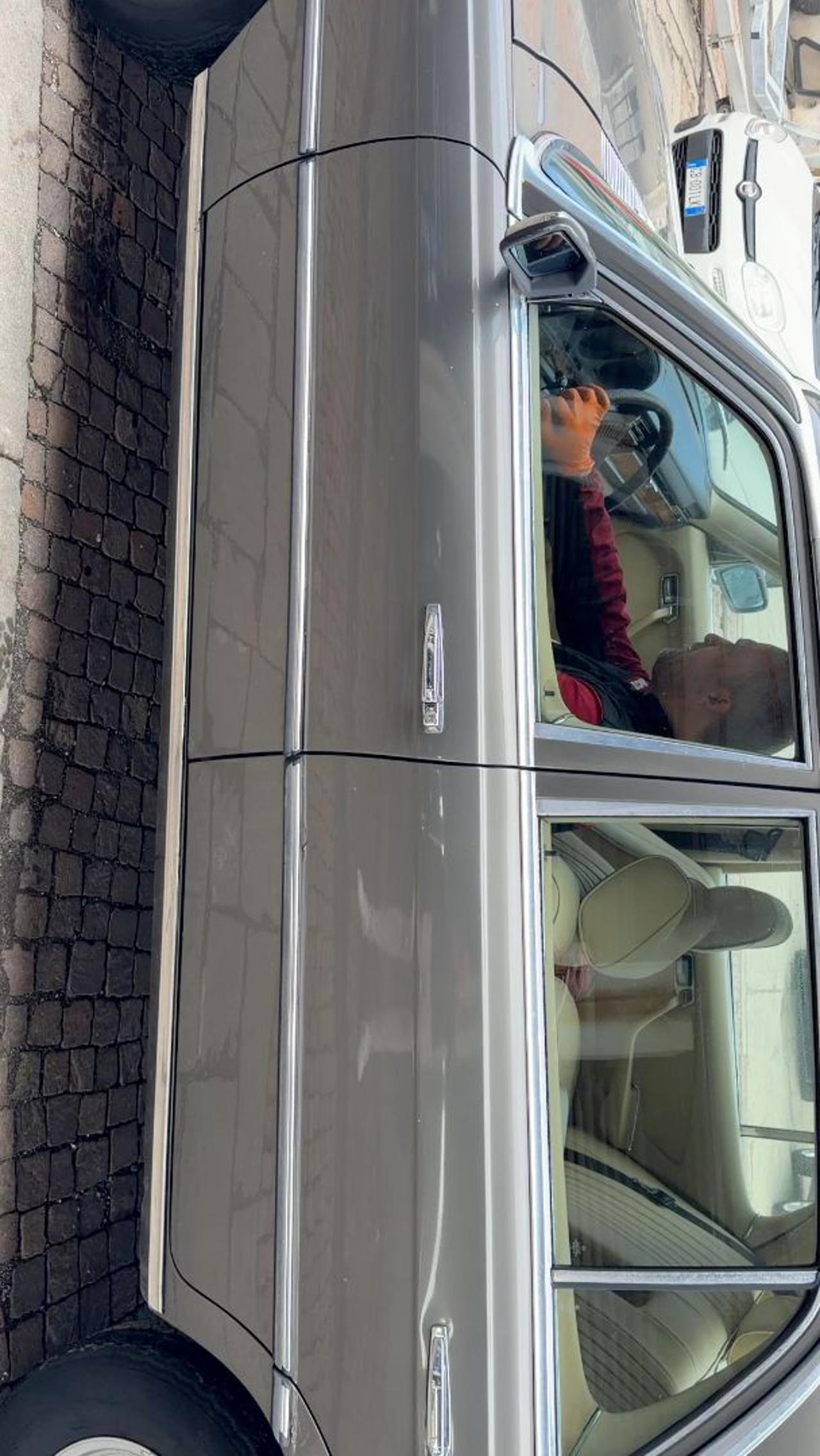 MERCEDES-BENZ 450 450 SEL 6.9 - 45