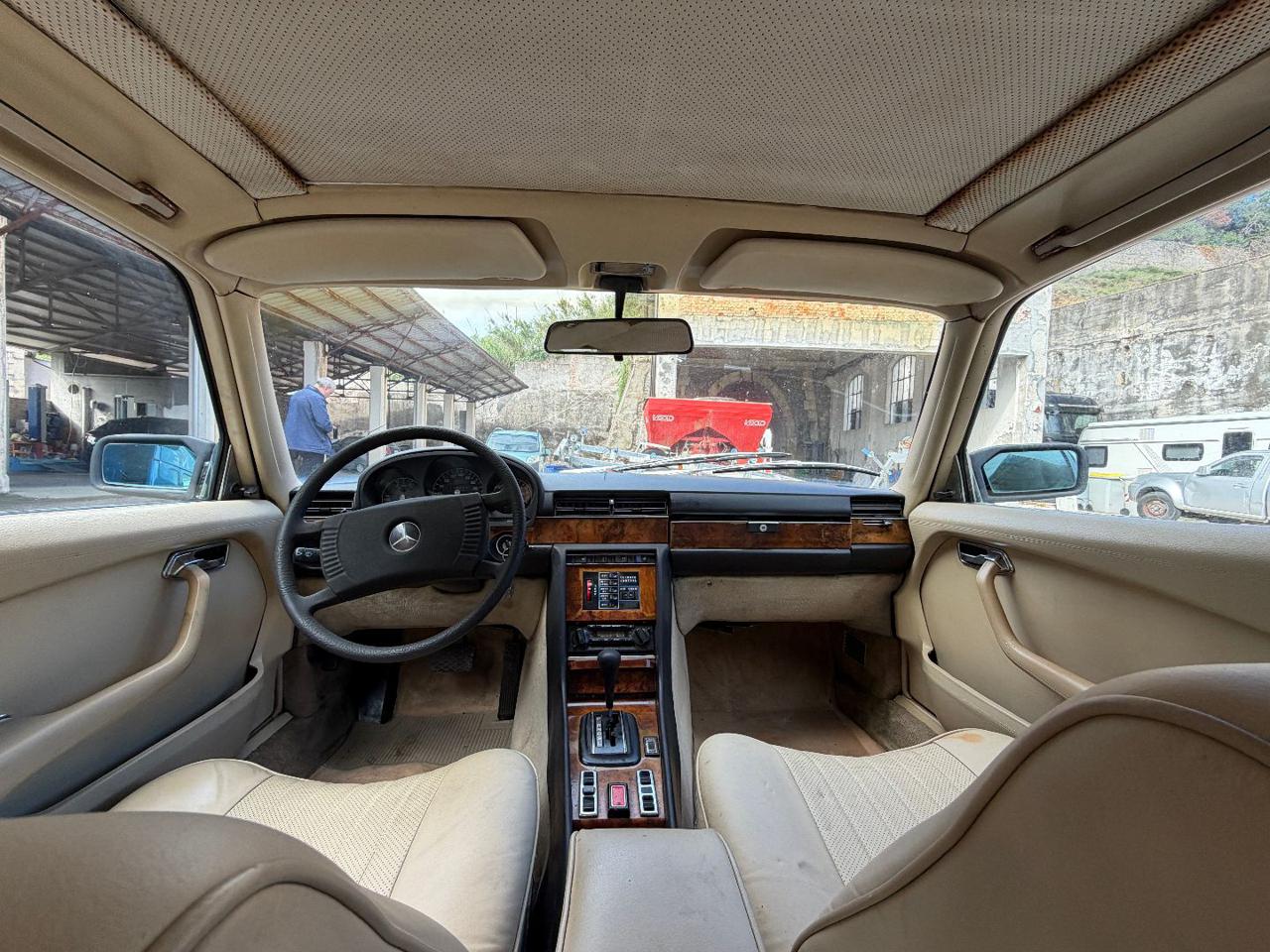 MERCEDES-BENZ 450 450 SEL 6.9 - 16
