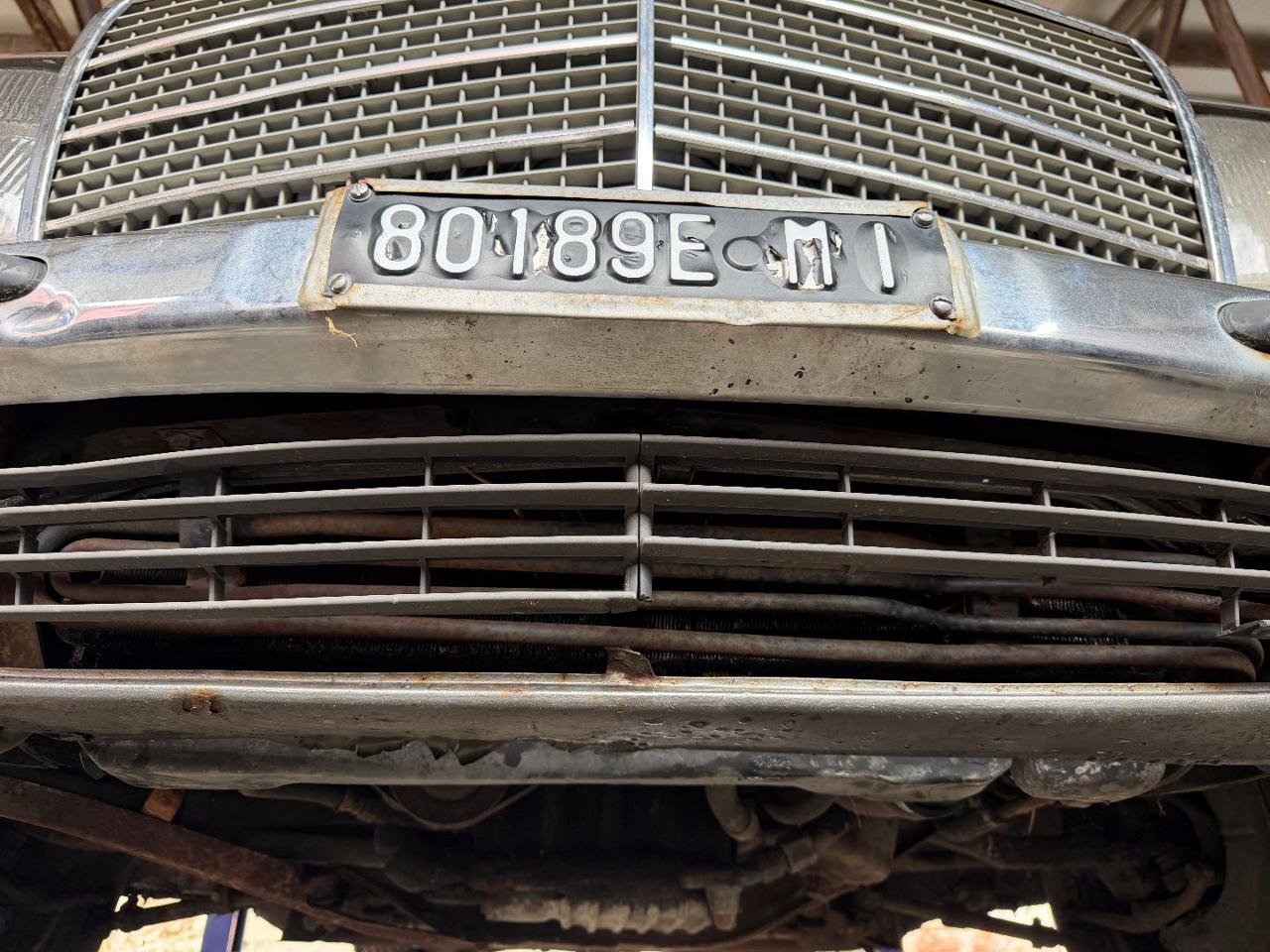MERCEDES-BENZ 450 450 SEL 6.9 - 66