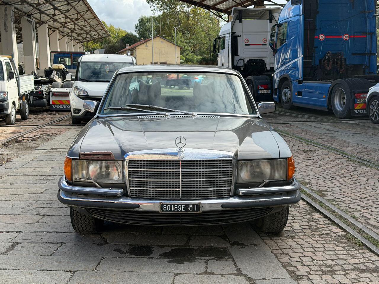 MERCEDES-BENZ 450 450 SEL 6.9 - 2