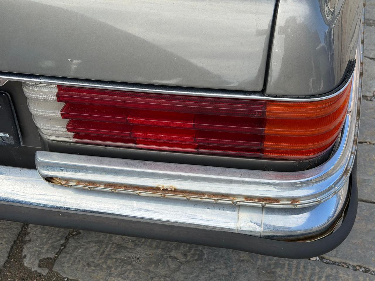 MERCEDES-BENZ 450 450 SEL 6.9 - 24