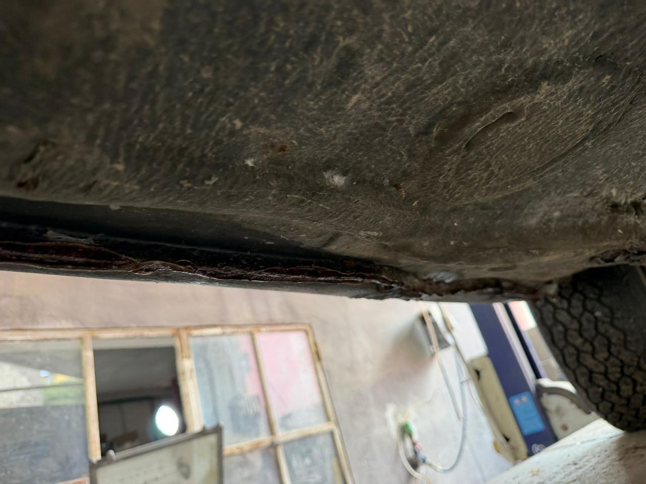 MERCEDES-BENZ 450 450 SEL 6.9 - 58