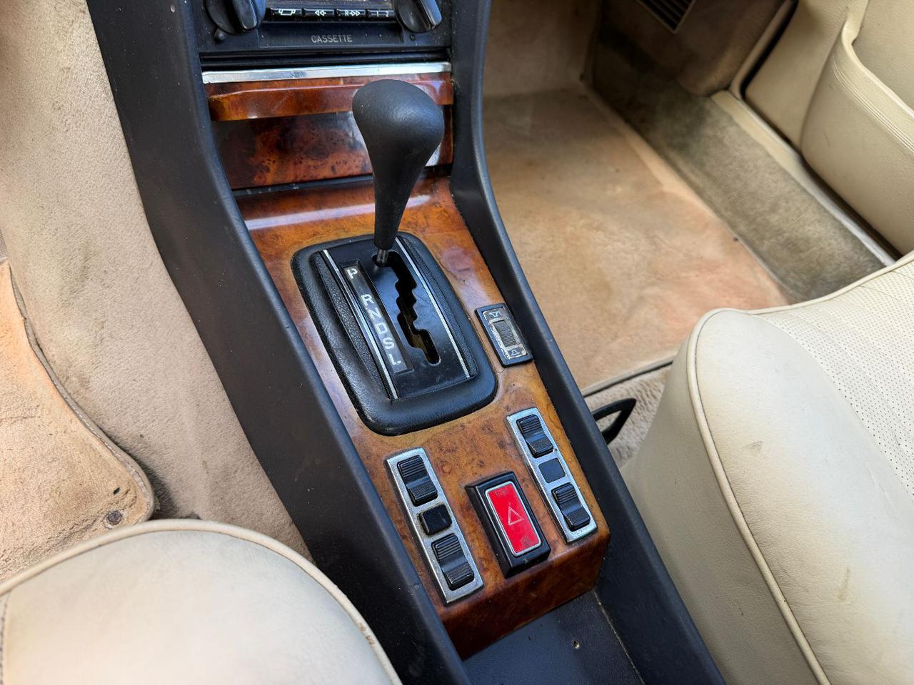 MERCEDES-BENZ 450 450 SEL 6.9 - 18