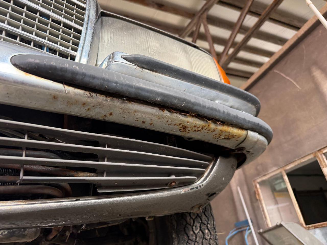 MERCEDES-BENZ 450 450 SEL 6.9 - 67
