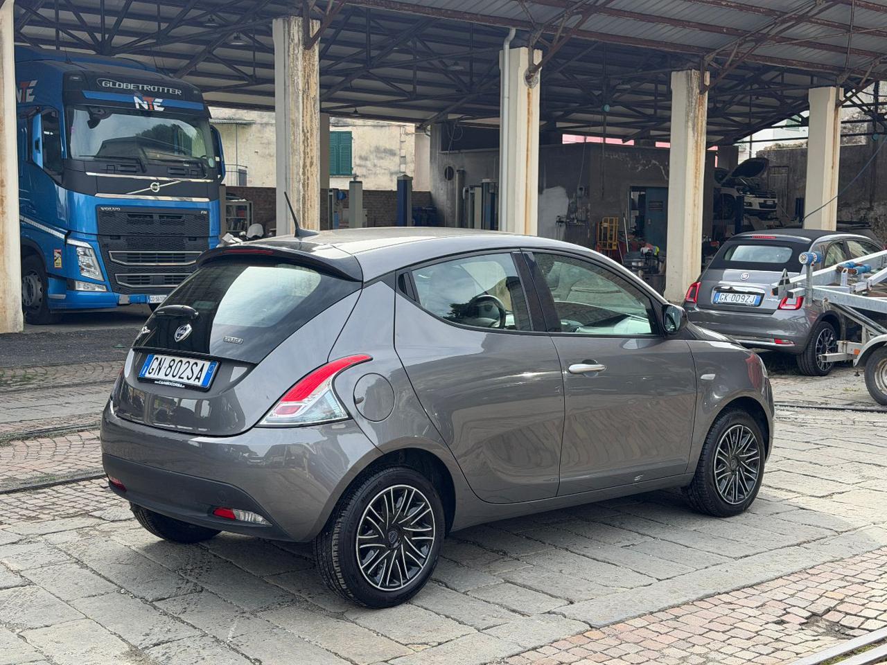 LANCIA Ypsilon 1.0 FireFly 5 porte S&S Hybrid Silver Plus 5 POSTI - 5