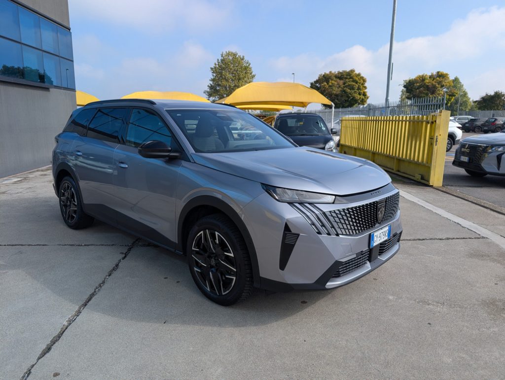 PEUGEOT 5008 Hybrid 145 e-DCS6 Allure 7 POSTI GARANZIA 03.2029 - 3
