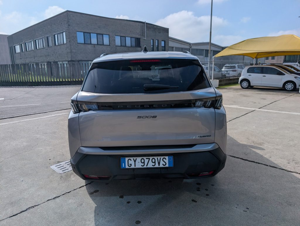 PEUGEOT 5008 Hybrid 145 e-DCS6 Allure 7 POSTI GARANZIA 03.2029 - 6