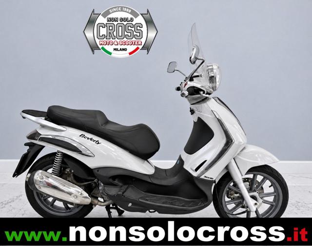 PIAGGIO Beverly 300 i.e. Grigio metallizzato