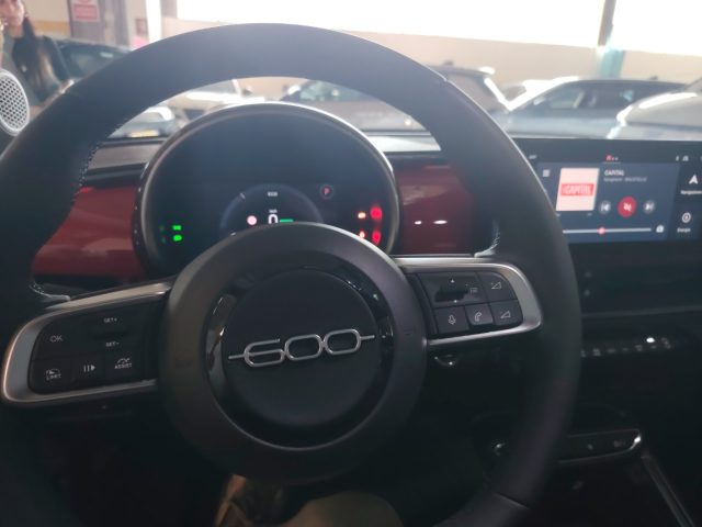 FIAT 600e — foto 25 di 33