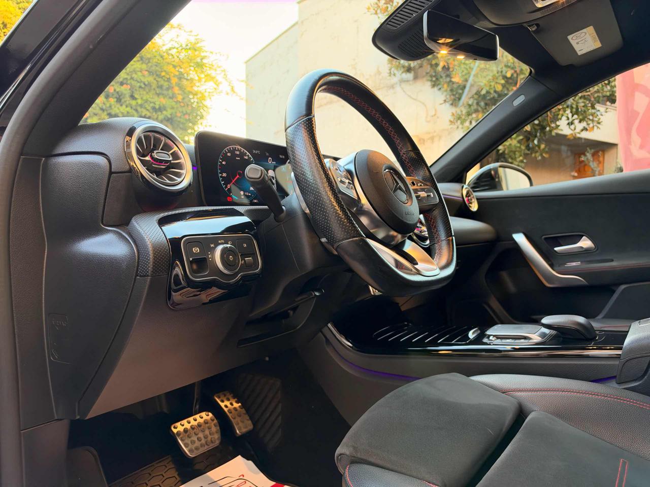 MERCEDES-BENZ A 180 d Automatic Premium AMG - 11