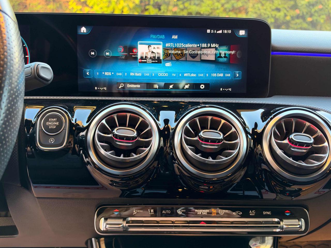 MERCEDES-BENZ A 180 d Automatic Premium AMG - 17