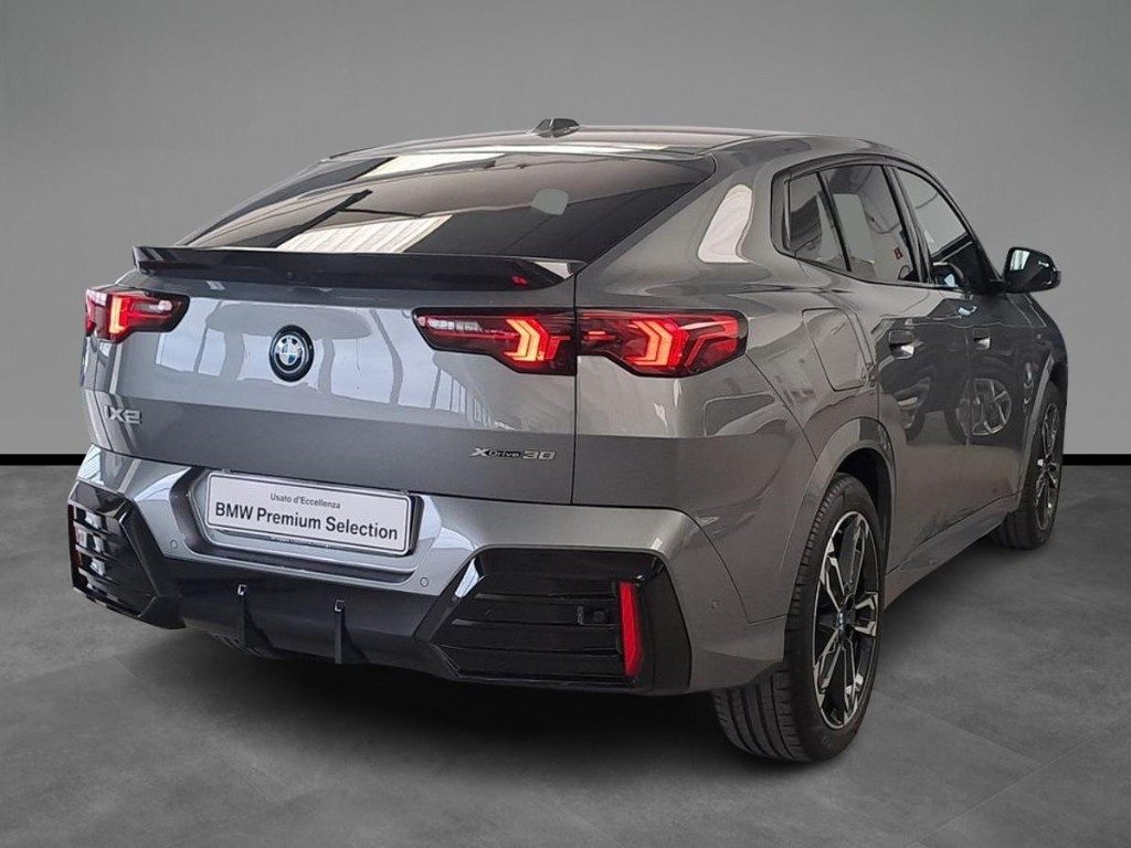 BMW iX1 xDrive 30 Msport - 15