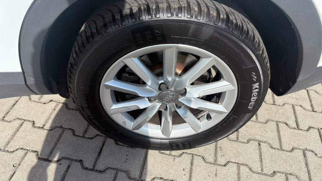 AUDI Q3 2.0 TDI 150 CV quattro S tronic Design - 6