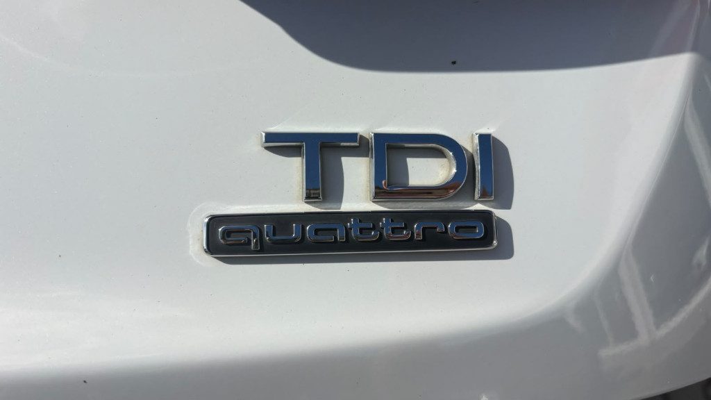 AUDI Q3 2.0 TDI 150 CV quattro S tronic Design - 20