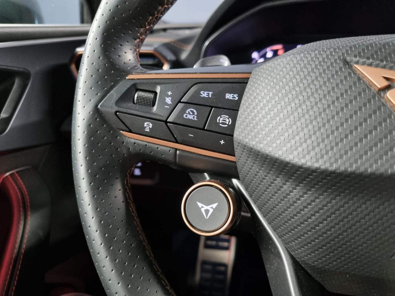 CUPRA Formentor 1.4 e-Hybrid DSG - 29