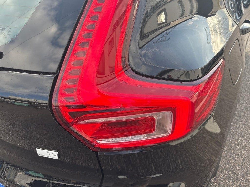 VOLVO XC40 T5 Recharge Plug-in Hybrid Inscription + Tetto Apr - 6