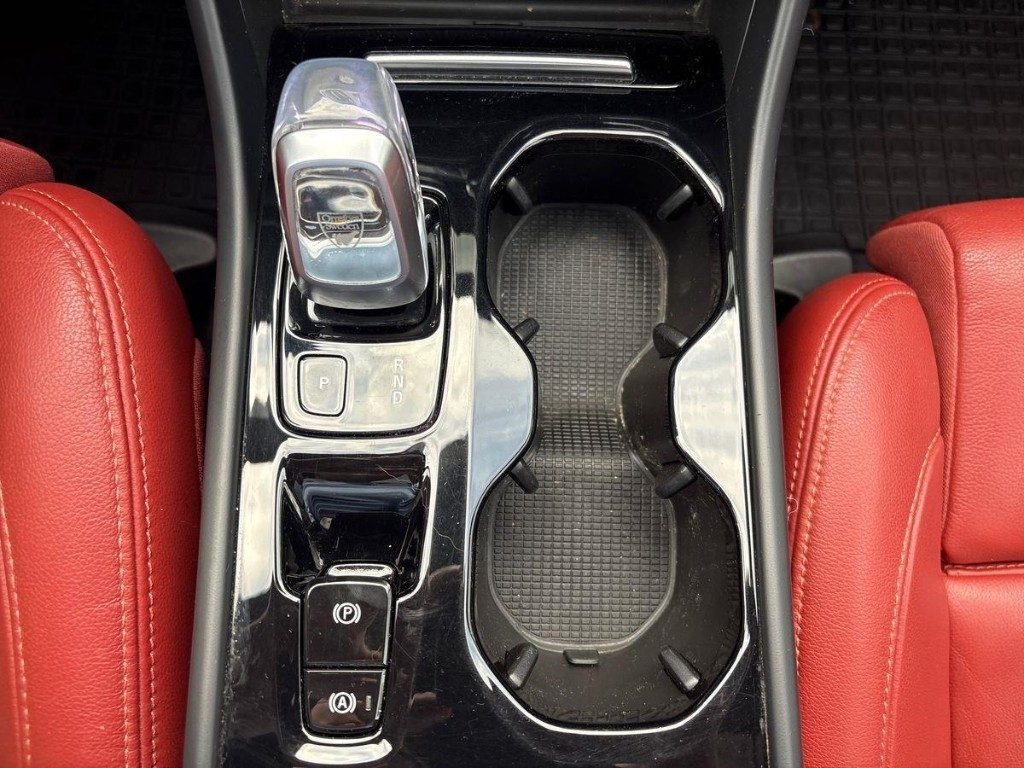 VOLVO XC40 T5 Recharge Plug-in Hybrid Inscription + Tetto Apr - 14