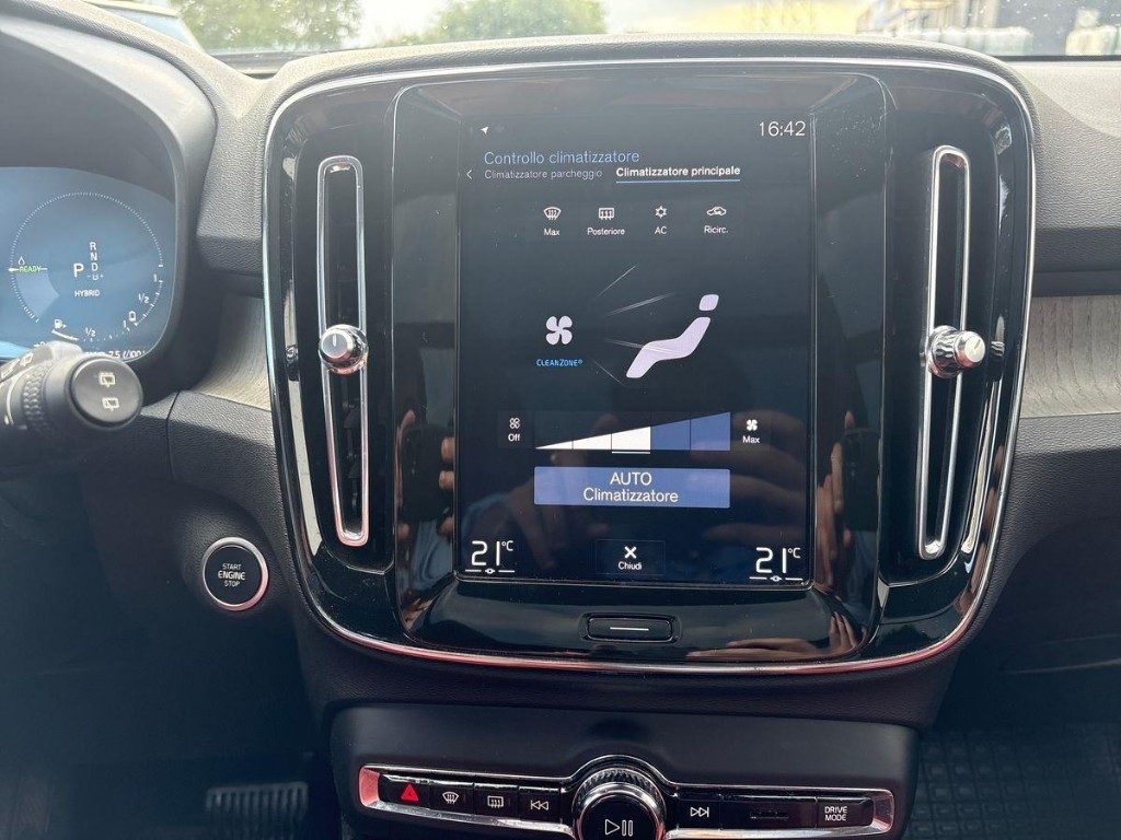 VOLVO XC40 T5 Recharge Plug-in Hybrid Inscription + Tetto Apr - 13