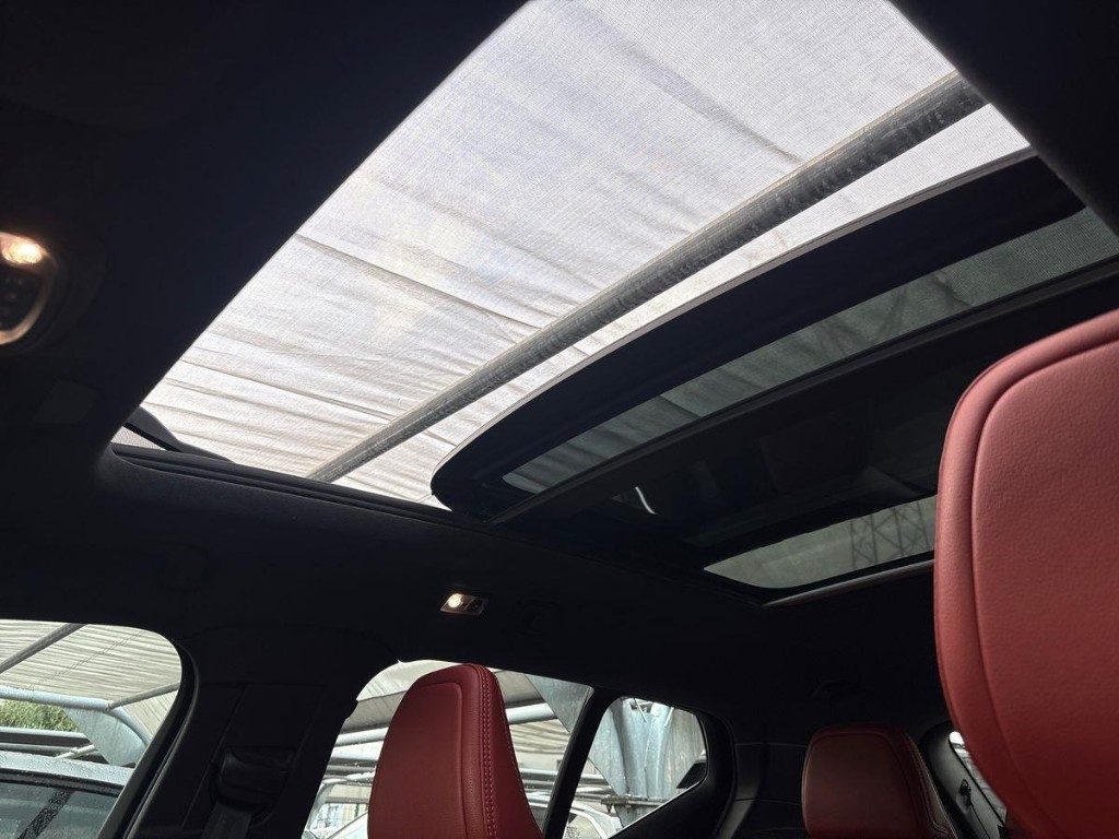 VOLVO XC40 T5 Recharge Plug-in Hybrid Inscription + Tetto Apr - 7