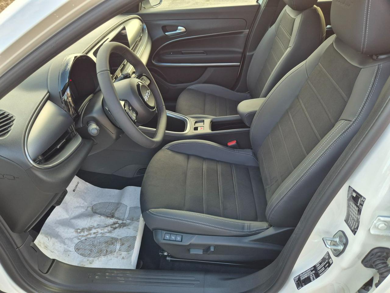 FIAT 600 1.2 hybrid Sport 145cv auto - 9