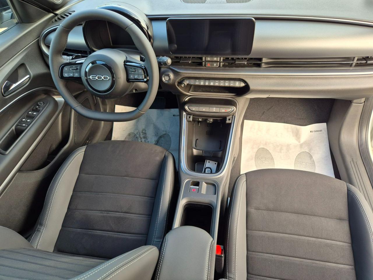FIAT 600 1.2 hybrid Sport 145cv auto - 13