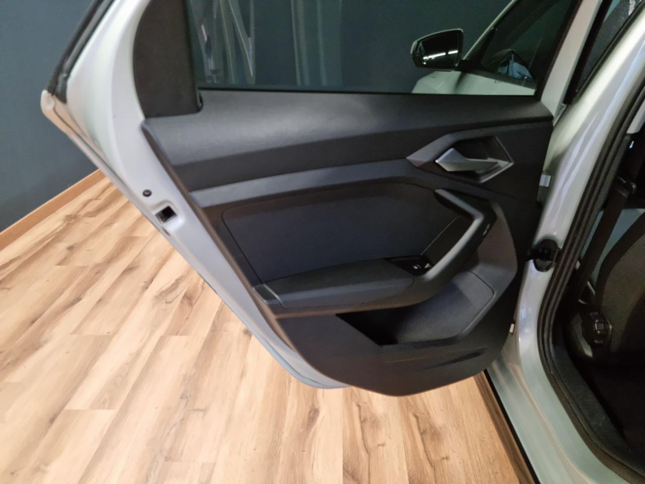 AUDI A1 allstreet 30 TFSI S tronic - 21