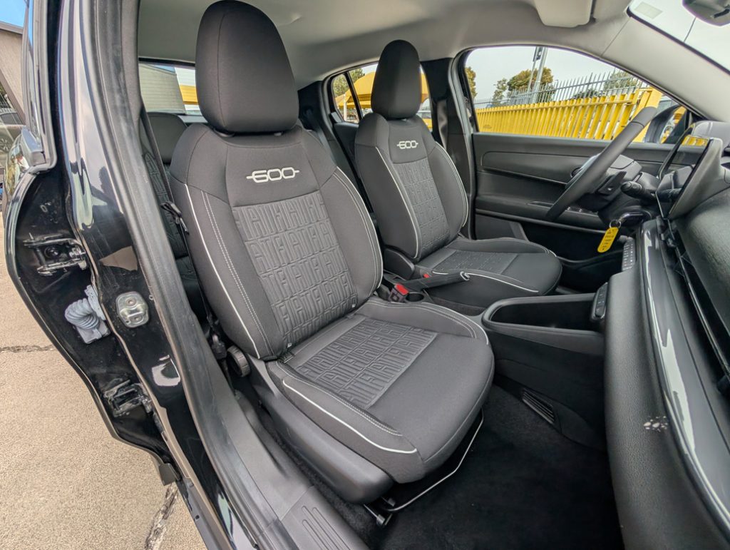 FIAT 600 Hybrid 110 CV DCT MHEV **KM0** - 25