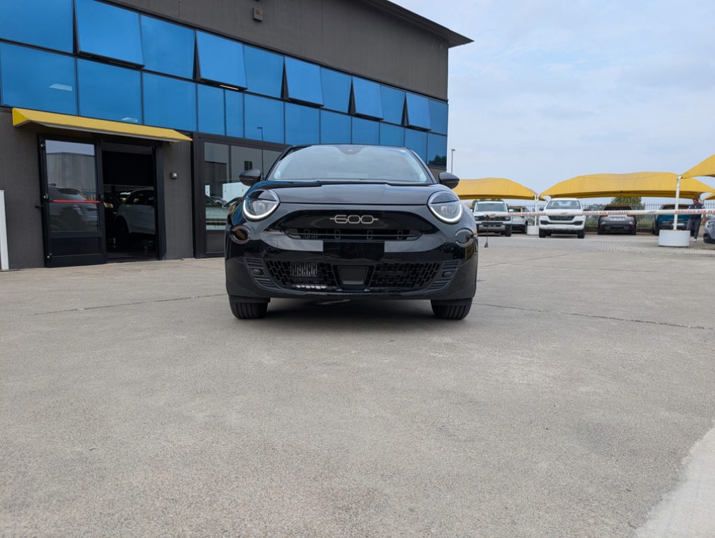 FIAT 600 Hybrid 110 CV DCT MHEV **KM0** - 22